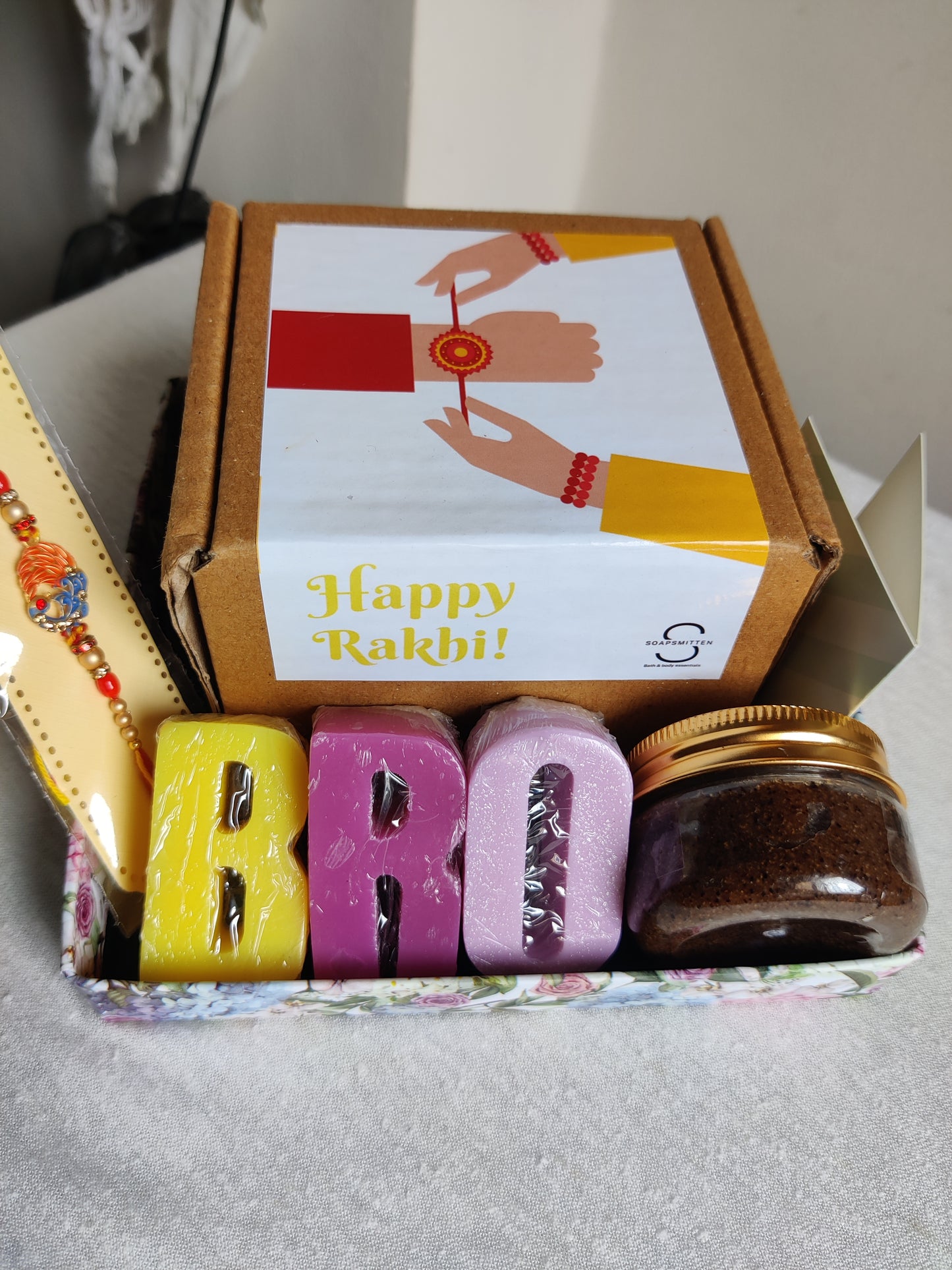 BRO RAKHI HAMPER